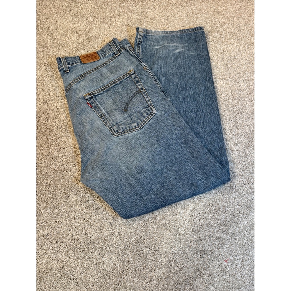 Levis 501 Mens Jeans 36x36 Medium Wash Button Fly Straight Leg Made in USA Denim